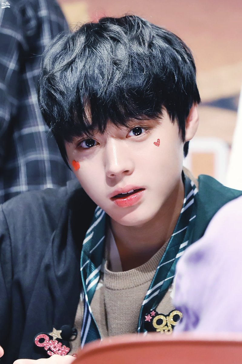 Pocaris_archive's tweet photo. 💙지훈이 생일맞이 최근 최애짤 4픽💙

#HappyJihoonDay 
#박지훈_생일축하해 https://t.co/cVt2XcB53c
