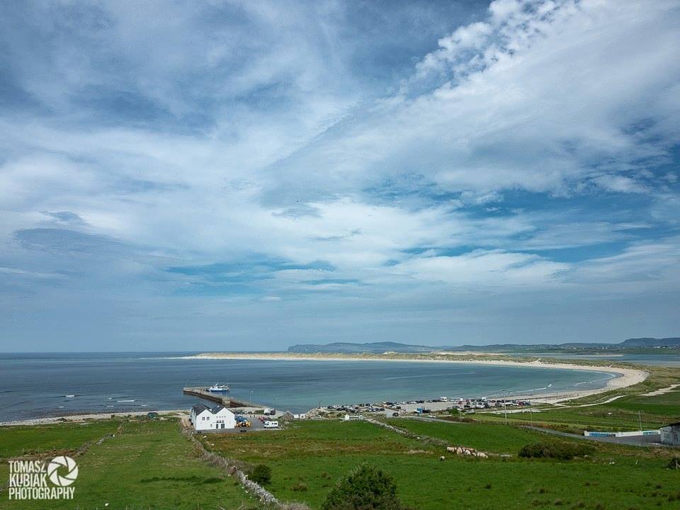 visit_donegal's tweet photo. Last Sunday and view from Magheroarty on Magheroarty Beach in Ballyness Bay with Horn Head,Donegal,Ireland  #magheroarty #ballynessbay #hornhead #donegal #ireland #tomaszkubiakphotography
- via Tomasz Kubiak Photography https://t.co/qulCvEU0ag