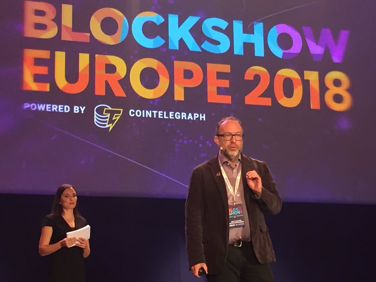 ColendiApp's tweet image. We are glad to meet you @jimmy_wales in #Blockshow in Berlin! #Colendi