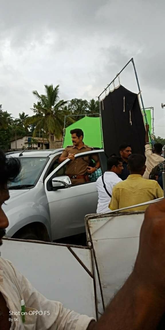 Shooting Of #Saamy2 In Bypass Road #Kazhakuttom #trivandrum
#saamysquare
@Sams19_20 @chiyaanCVF @Cvfkerala @ChiyaanNaresh