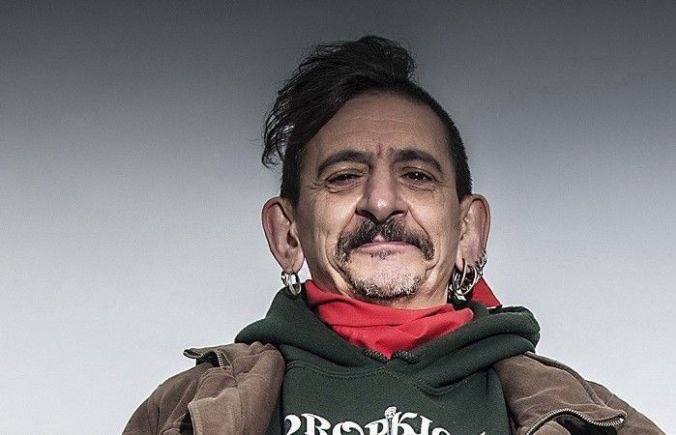 ⚠️ PREMI ROURENC DE L’ANY PER EVARISTO DE “LA POLLA RÉCORDS”. 

#SantEsteveDeLesRoures #sedr #cdr