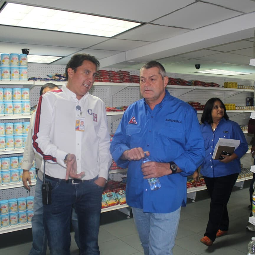 fcajacicpc's tweet image. El día ayer #28MAYO contamos con la presencia del General de División GIOVANI BASILE Presidente de la caja de ahorros de la Fuerza Armada Nacional Bolivariana de Venezuela #comprometidoscontufuturo #trabajandojuntostodoesposible @DouglasRicoVzla @CACICPC2018 @secretariacicpc