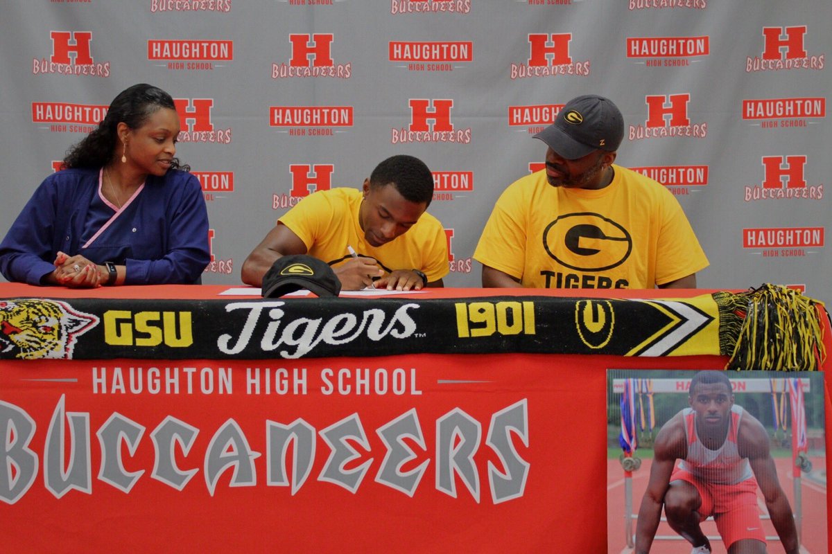 _SpeedyK's tweet photo. Next Chapter:
Grambling State University 🐯🐯🐯 https://t.co/h8YY03aPO1