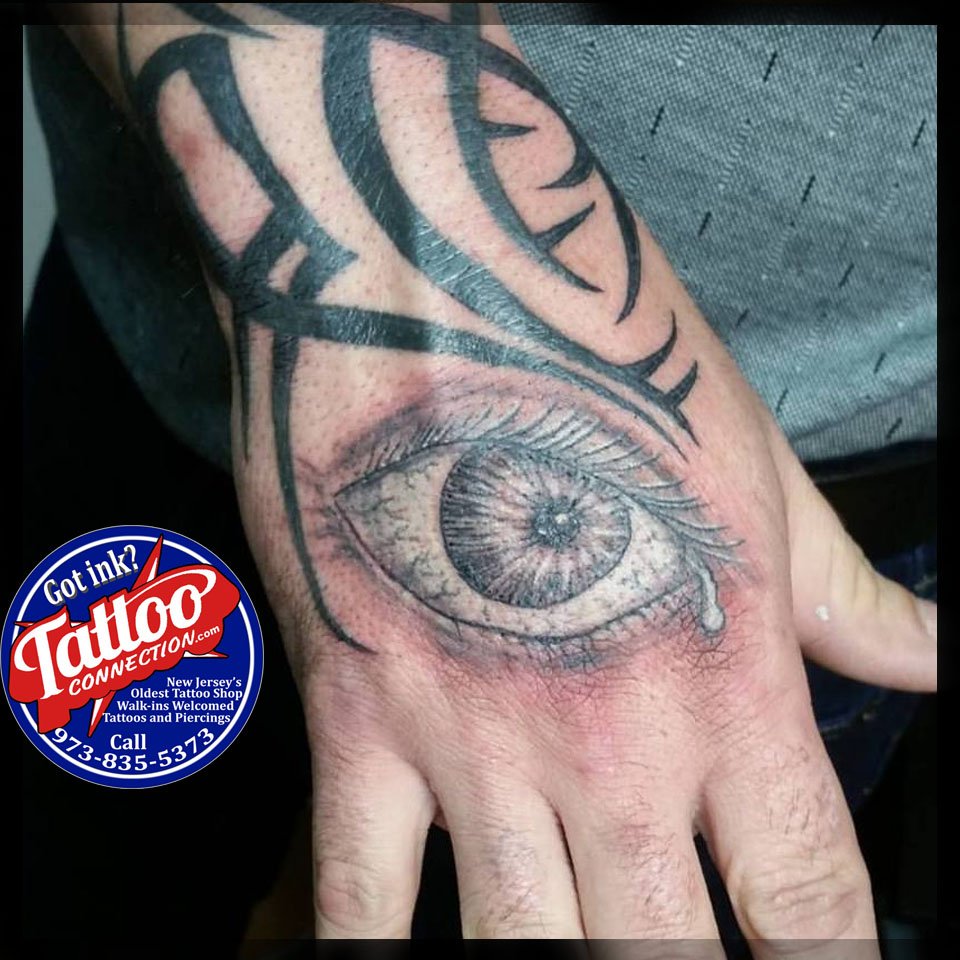 Did this on a whim, #EyeballTattoo on the hand. #NJInk #GotInk?
