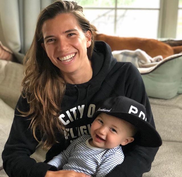 Happy birthday to the absolute loml Tobin Heath  she so grown aw omg I love her so much 