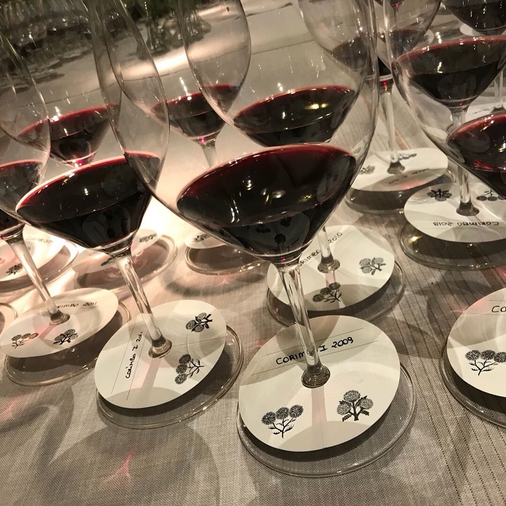 BodegasLaHorra's tweet photo. ¡Maravillosa celebración por el 10º Aniversario de #BodegasLAHORRA! ¡10 años trabajando por la investigación y revalorizando el paisaje de #RiberaDelDuero y su variedad más emblemática, la Tinta del País! ¡Muchas gracias por acompañarnos!🍷 #CORIMBO #CORIMBOI https://t.co/CMAn9vgQSP