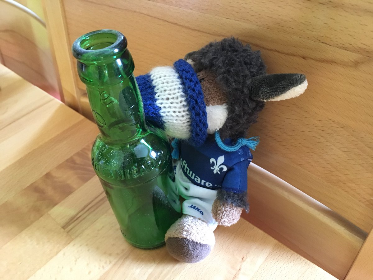 s_carbone_DA's tweet photo. Ich glaube, der warโs!
๐๐บ๐ฅ #Pyrowolf
#Maclaren #Bierflaschen https://t.co/IuJuYWW7ZD
