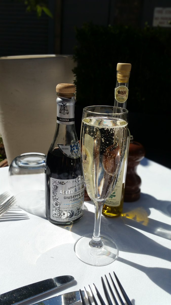 Looking forward to <a href="/techconnectlive/">Tech Connect Live</a> in <a href="/TheRDS/">RDS Dublin</a> tomorrow join us in the <a href="/UnicornDubln/">The Unicorn</a> . Lunch mains from €10. Sunny terrace in the afternoon
