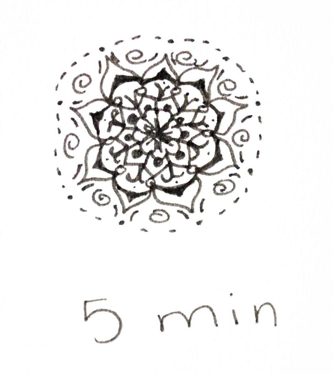 mwillettartist's tweet photo. Five minute mandala sketch!
#Fiveminutes #5minute #Timedart #Sketch #Drawing #Micron #Mandala #artovertime https://t.co/KUWn204D5R