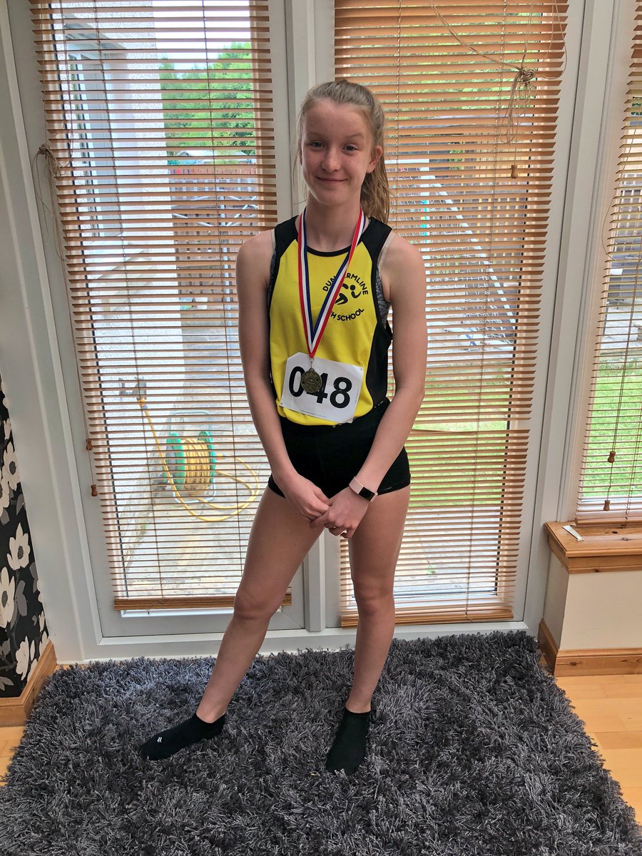 kelsinspirefit's tweet photo. @DHSFifePE @BigBajio Mya McMahon winning gold in the S1 Fife School Pentathlon today. Go Mya 👏👏👏 https://t.co/VEdGFiObI5