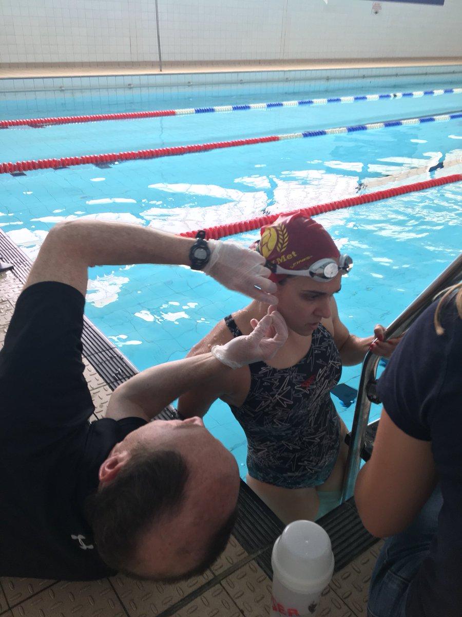 CardiffMetSwim's tweet photo. Great working with DR @MichaelGHughes today blood lactate testing for Sofia’s research project. Looking forward to doing more of this next season with our swimmers @cardiffmet 🏊🏿🏊🏽‍♀️🏊🏻‍♀️🏊🏊🏿‍♀️🏊🏽‍♀️🏊🏼🏊🏿 https://t.co/Qx3sa56PBY