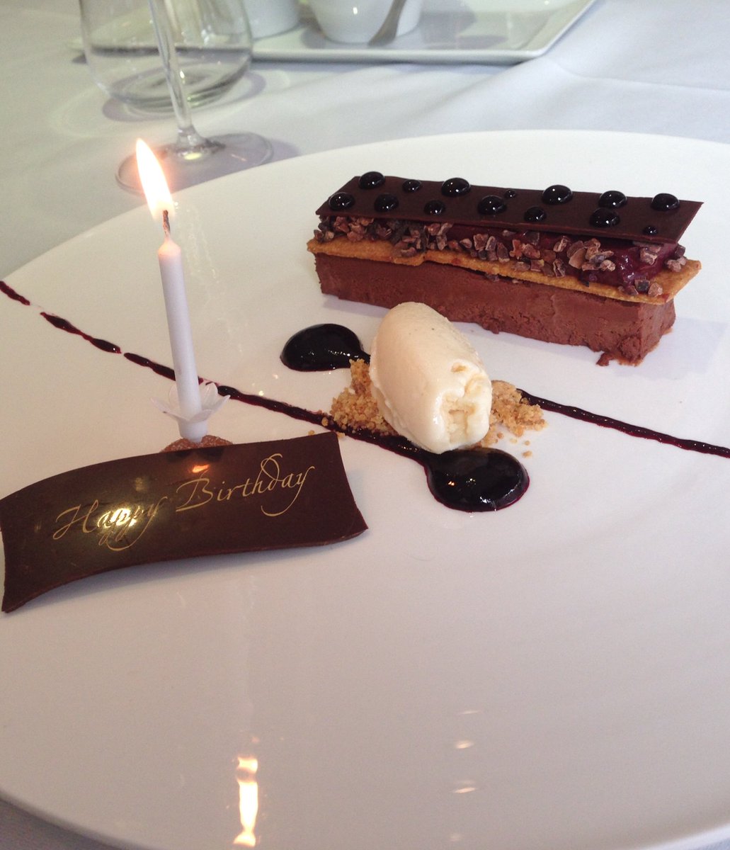 cguyclarke's tweet image. @Maison_Bleue huge thanks #chefpascal for such a fabulous birthday lunch.