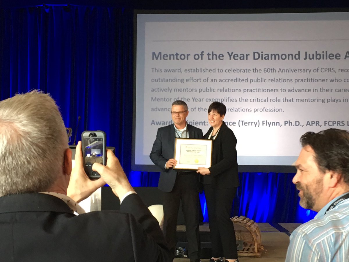 angtmurray's tweet photo. Congrats @TerryFlynn for #CPRS2018 Mentor of the Year Diamond Jubilee Award. You have been a great mentor for me!! #CPRSproud https://t.co/XFVuLe3w2i