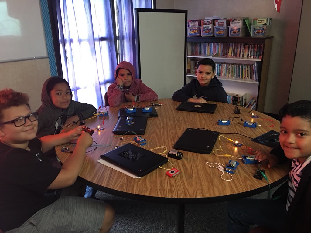 vvusdbethune's tweet photo. @WildcatsBethune having FUN with #funworks and STEAM!! https://t.co/JkxLsNXzv3