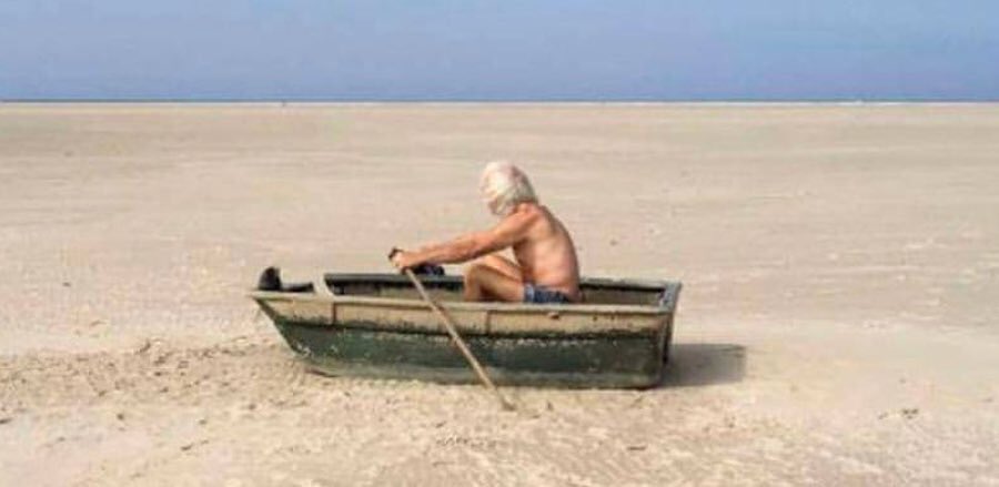 MisterNo_'s tweet photo. - Hey, tanto tiempo, como andas?
- Bien.
- Que te contas?
- Nada, todo igual.
- Hacemos algo?
- Ando ocupada.
- https://t.co/CFCcDjE43y