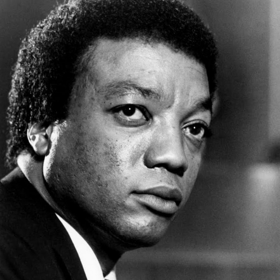 UbuntuBios's tweet image. Paul Winfield was born on May 22, 1939 (to March 7, 2004). He was a beloved television, film, and stage actor best known for his portrayal of a Louisiana sharecropper in the landmark film “Sounder,” which earned him an Academy Award nomination. #ubuntubiographyproject