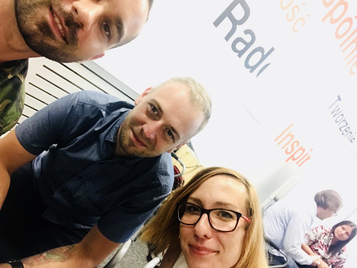 CTauzen's tweet photo. Kultura feedback’u w #orangepolska 🍊
#Orange #telesales #sales #callcenter #callcenterkatowice #managment #motivation #organization #orangeone https://t.co/VQQ5tYzRrw