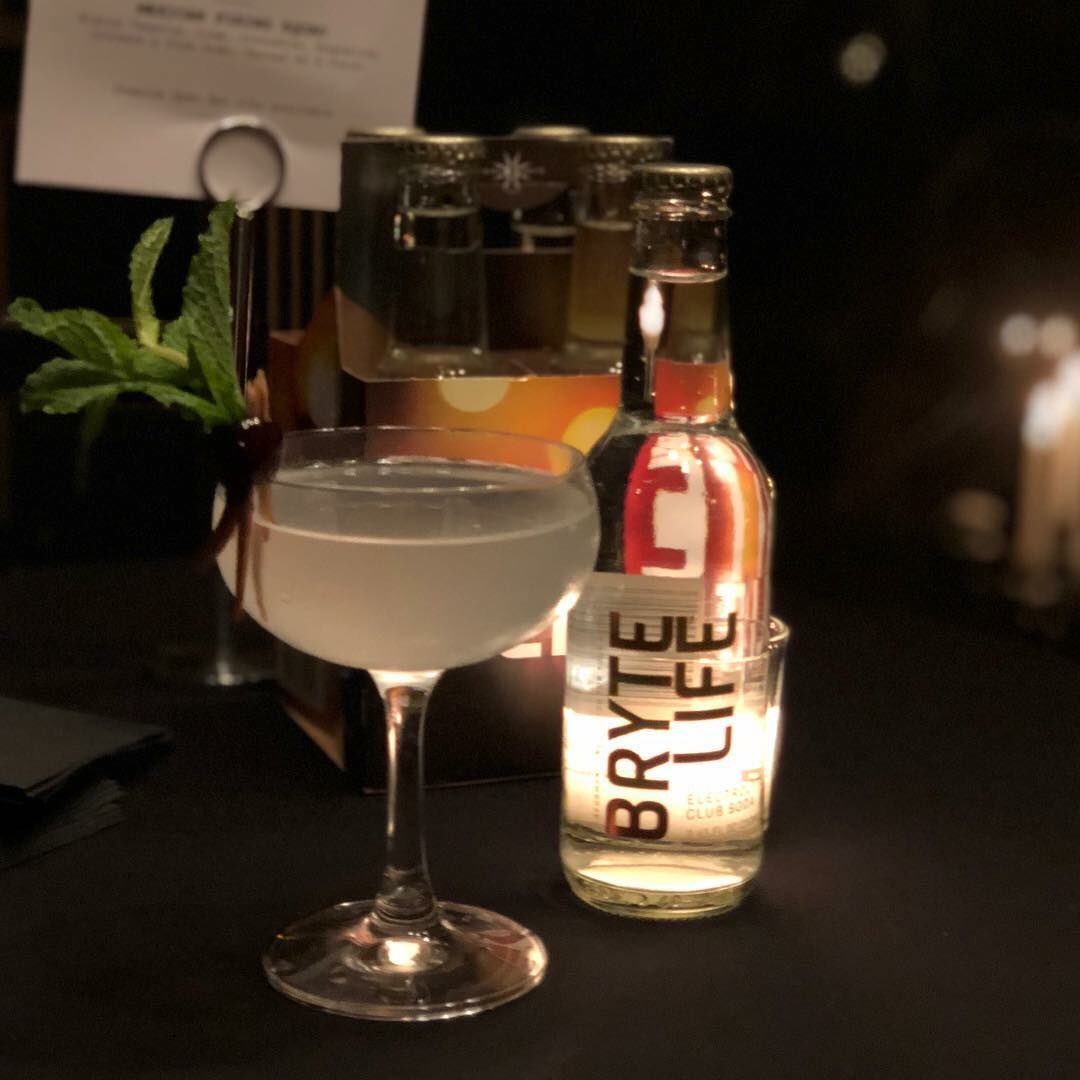 bryte_life's tweet photo. Stay #HYDRATED while enjoying your favorite beverage! #BryteLife 👍🏻👍🏻👍🏻 https://t.co/BB6COHAhBu