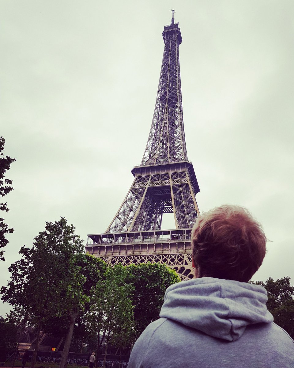 FlorianGress's tweet photo. Ici c'est #Paris! 🇫🇷 #toureiffel #France https://t.co/fkysXtJqy8