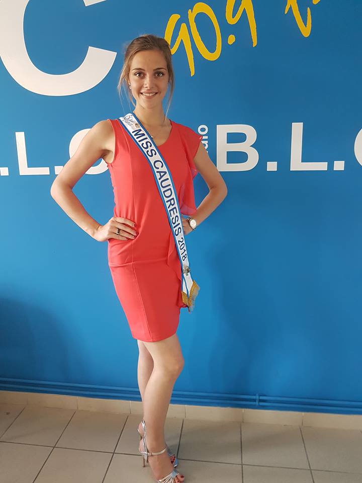 Miss_NPDC's tweet photo. Miss CAUDRÉSIS 2018 pour @Miss_NPDC https://t.co/VtzxB97RTx