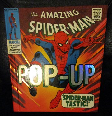 MARVEL 飛び出す絵本 ポップアップブック 洋書 海外購入 希少 MARVEL 飛び出す絵本 ポップアップブック 洋書 海外購入 希少 MARVEL