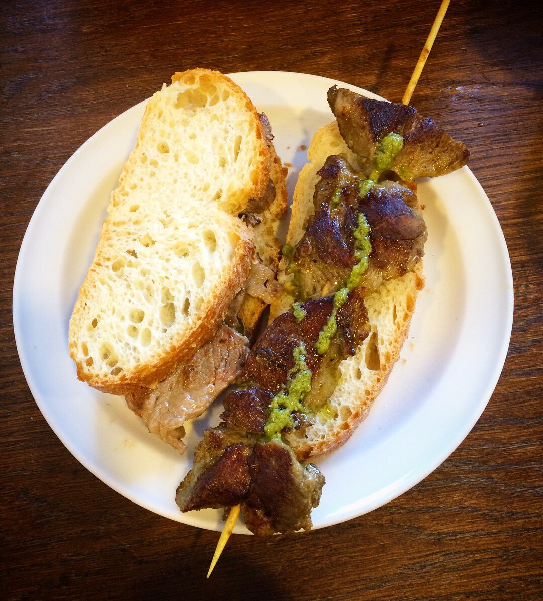 salyexperimient's tweet photo. #cochinillo #patatasmeneas #pinchos #tapas #salamanca #doncochinillo #cyl #castillayleon #Food #Foodie #salyexperimienta @salyexperimient https://t.co/9dsYrrBIXK