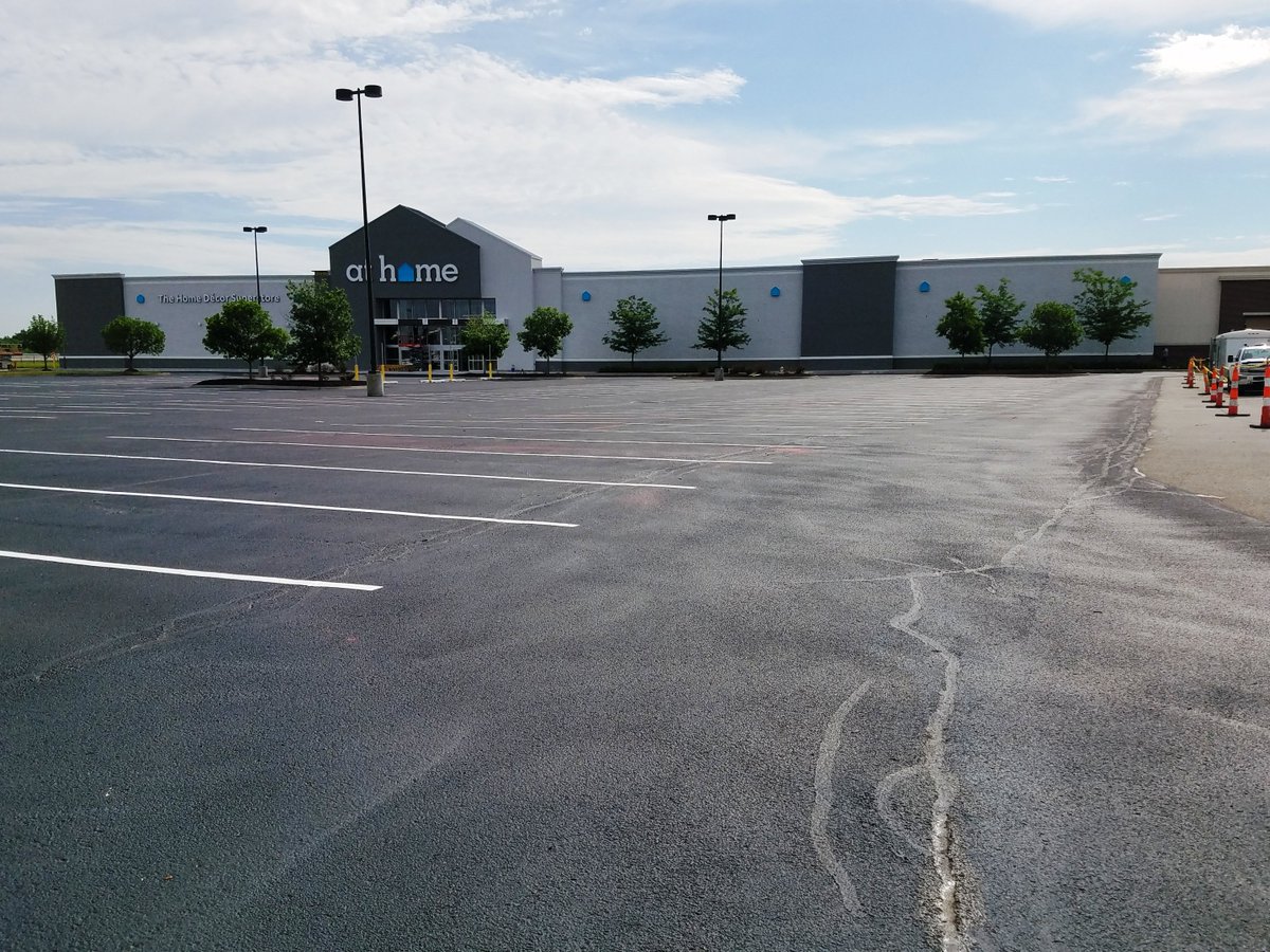 AccentGraphics's tweet image. At Home- Council Bluff, IA
#channelletters #accentgraphics #athome #councilbluff