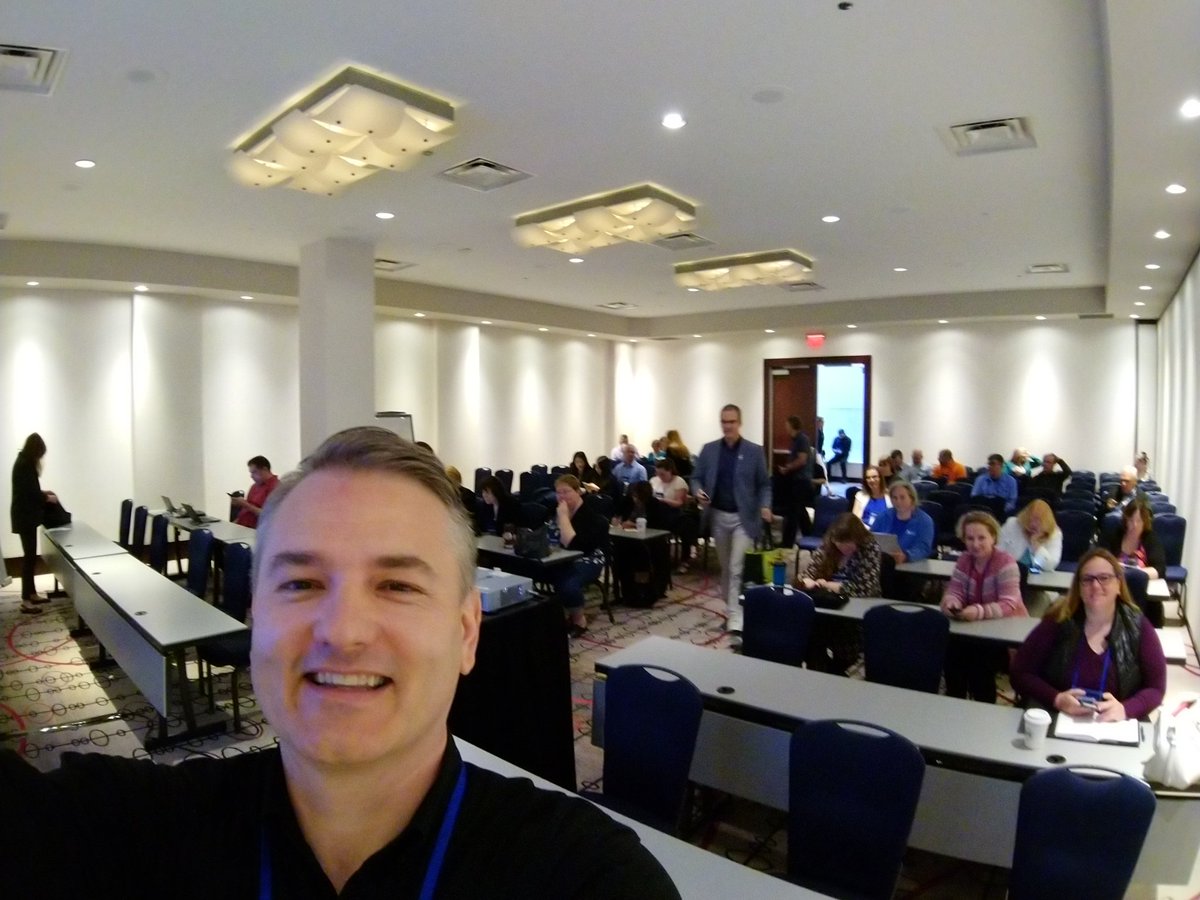 rpiddocke's tweet photo. Great turnout for our rapid fire sessions at #armacan18. Thanks to all those who attended. https://t.co/BjcJH0kS1k