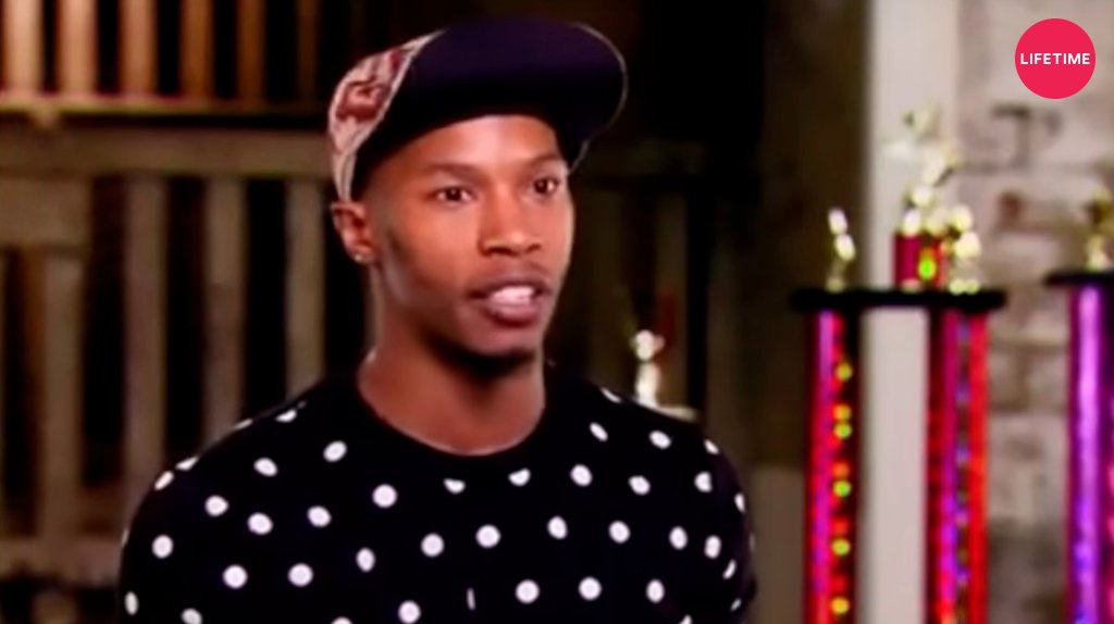 MiLifetime's tweet image. Torrey Isaac: Técnico e Instructor de Ballet, para entrenar a las #DancingDolls como asistente de #MissD #Coach