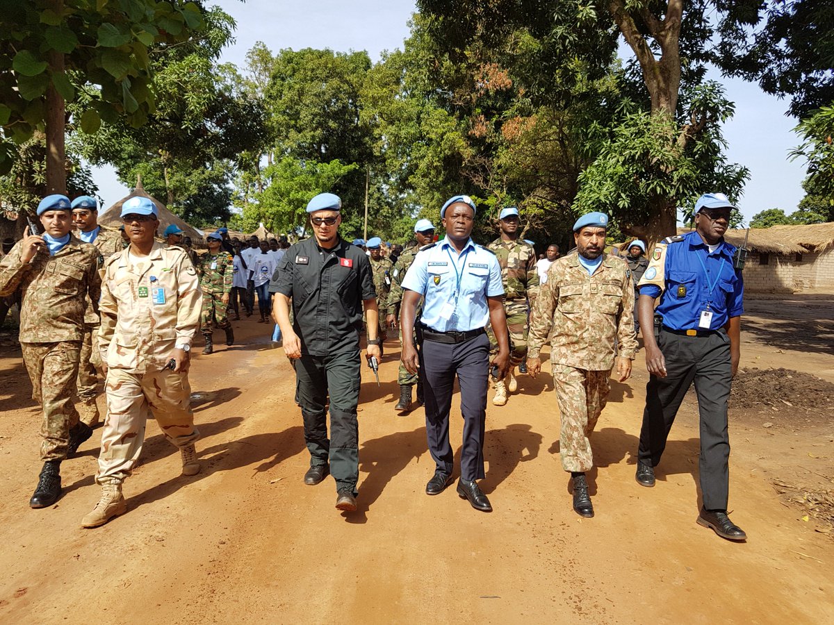 benousmane's tweet photo. @UN_CAR celebrated Peacekeepers Day 2018 @Kaga_Bandoro with various activities, including the destruction of 820 artisanal weapons collected during the the last two months by the CVR program, a walk for peace, etc. https://t.co/tSifSzUugD