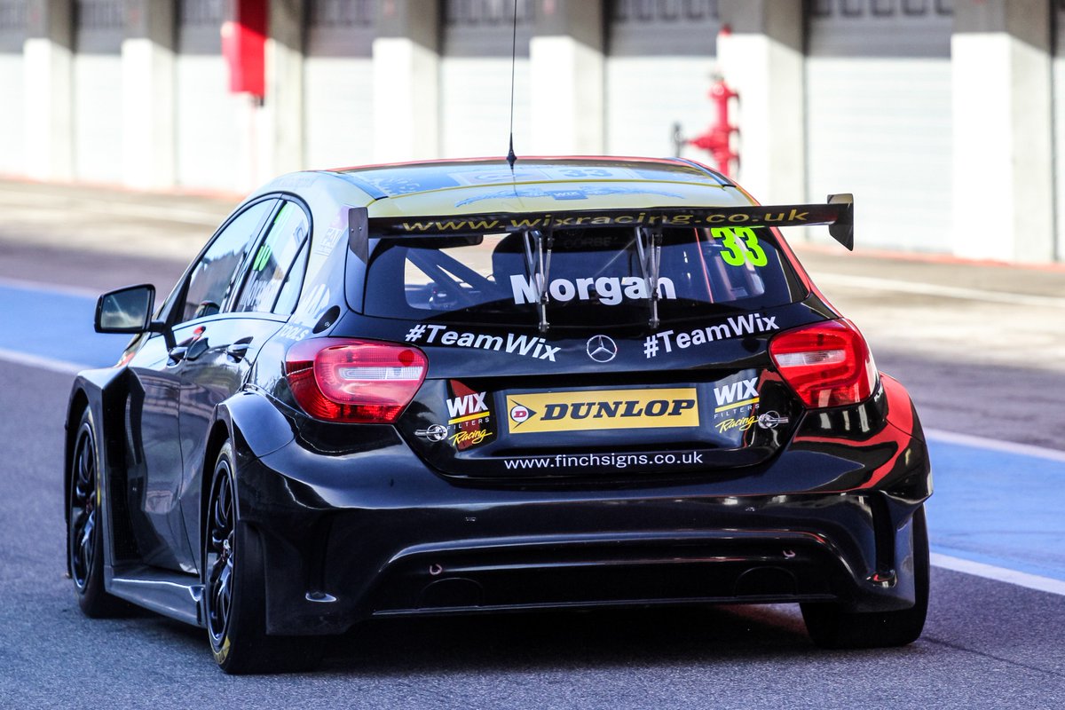 AIAPortimao's tweet image. "I enjoy trying to develop a car and Mercedes are one of the biggest car manufacturers in the world" - Lewis Hamilton  🙌🙌

#AIA #Mercedes #testthelimits