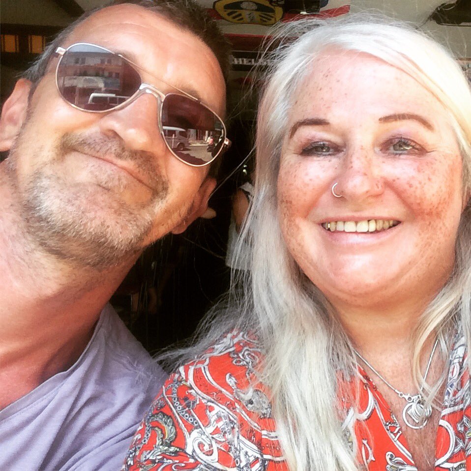 Suedeano1202's tweet photo. Bali meeting my brother for the first time in 15 years. Emotional in the most lovely way and find Sarah Richards and Norma Dean haven’t spoken to him for years. They made me out to be isolated when that’s a lie. Had such an amazing time am smiling lots https://t.co/Qc5ynINDjP