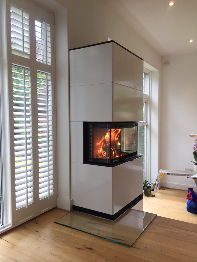 Really enjoyed this job, contura i51 what a lovely fireplace🔥🔥🔥@_markgriffiths <a href="/ConturaStoves/">Contura</a> <a href="/ConturaPhil/">Phil Wood</a>