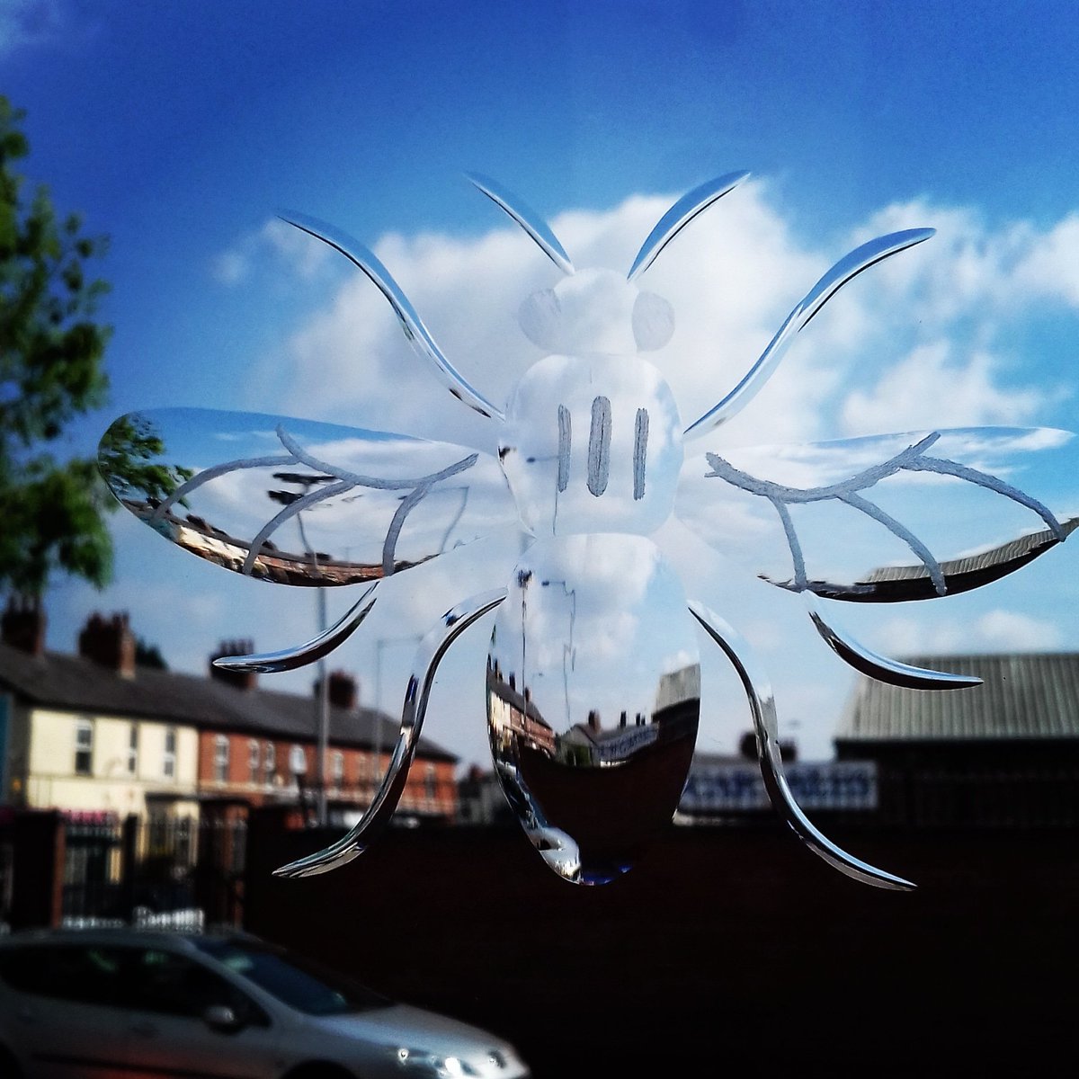 brilliantcutter's tweet photo. Brilliant cut polished Manchester bee https://t.co/3btUdxzhUJ