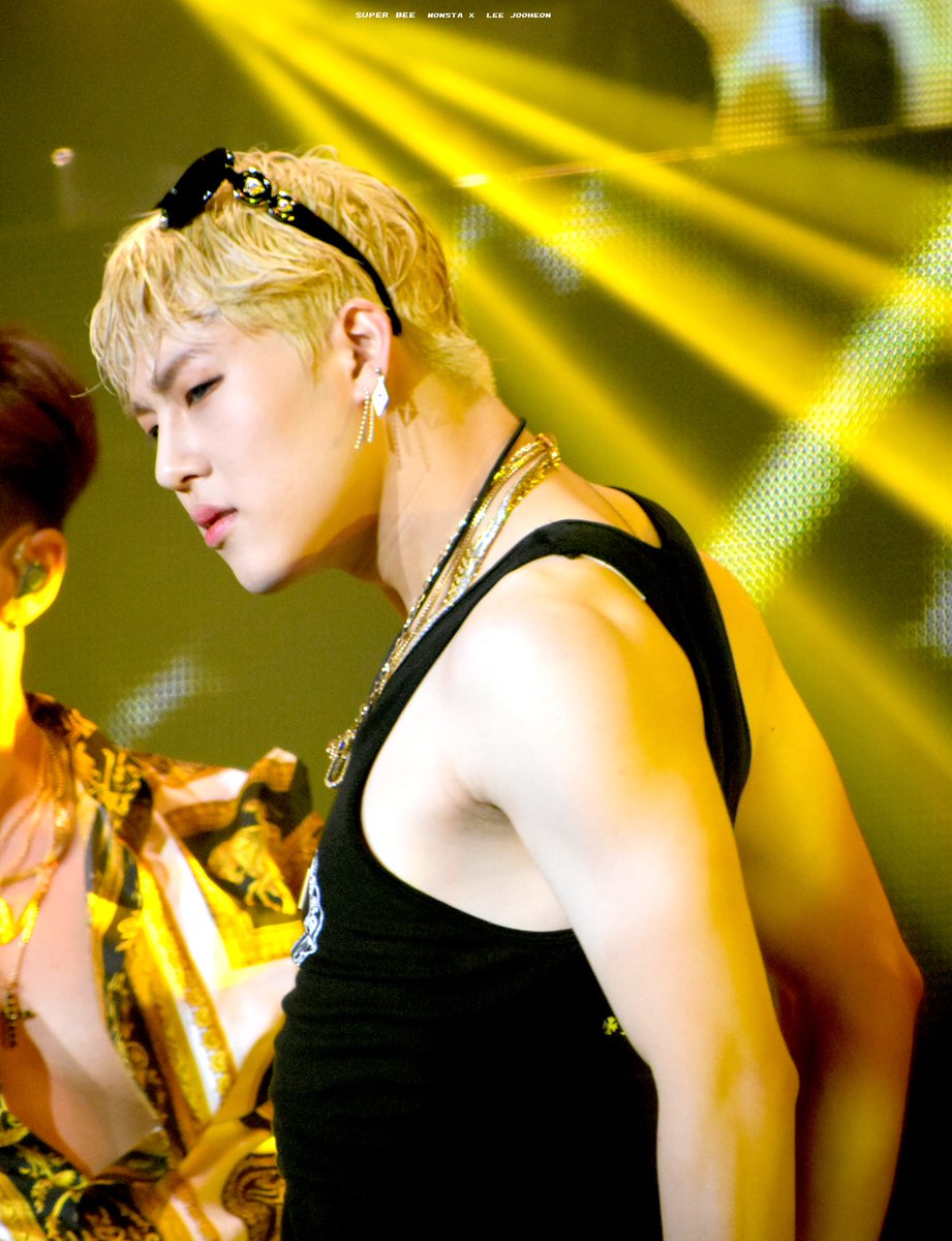 20180526 WORLD TOUR in SEOUL

#MONSTA_X #몬스타엑스 #이주헌 #주헌 #leejooheon #jooheon #ジュホン @OfficialMonstaX