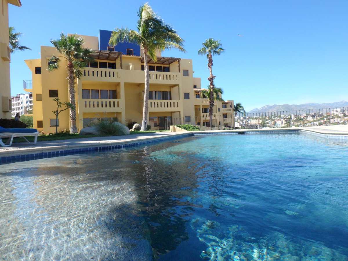 CBRiveras's tweet photo. CABO DEL MAR PH 206
San Jose del Cabo,
MLS# 17-2206
3 beds  |  1547.61 sqft
More info: https://t.co/0ssOBQmfxl 
#cbriveras #realtors #realestate #sanjosedelcabo https://t.co/Dbyfkmdy4b