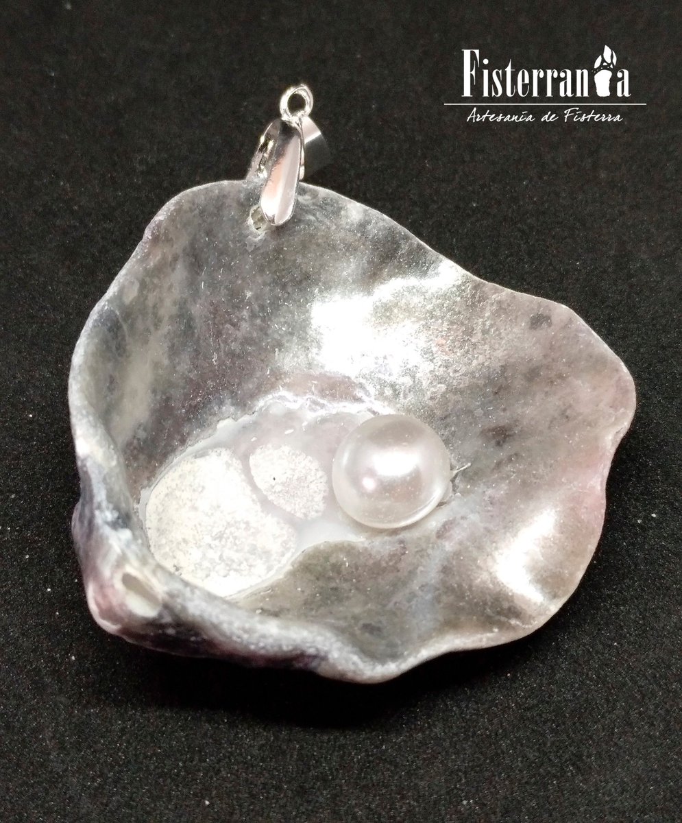 fisterrania's tweet photo. Cada uno de nuestros colgantes es único...
#colgantes #bisuteria #fisterrania #artesania #artesaniadefisterra #feitoaman #hechoamano #handmade #fisterra #galicia https://t.co/Hp1zg1Q8zl