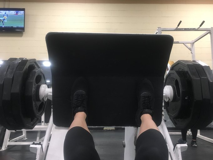 The ONLY  pain I truly love #legday #girlswholift #bringingitback #gymflow #inarivachs #fitness #model<a href="/tag/legday"class="tags">#legday</a><a href="/tag/girlswholift"class="tags">#girlswholift</a><a href="/tag/model"class="tags"><span>#model</span></a><a href="/tag/fitness"class="tags"><span>#fitness</span></a><a href="/tag/gymflow"class="tags"><span>#gymflow</span></a><a href="/tag/vibratehigher"class="tags"><span>#vibratehigher</span></a><a href="/tag/elevate"class="tags"><span>#elevate</span></a>