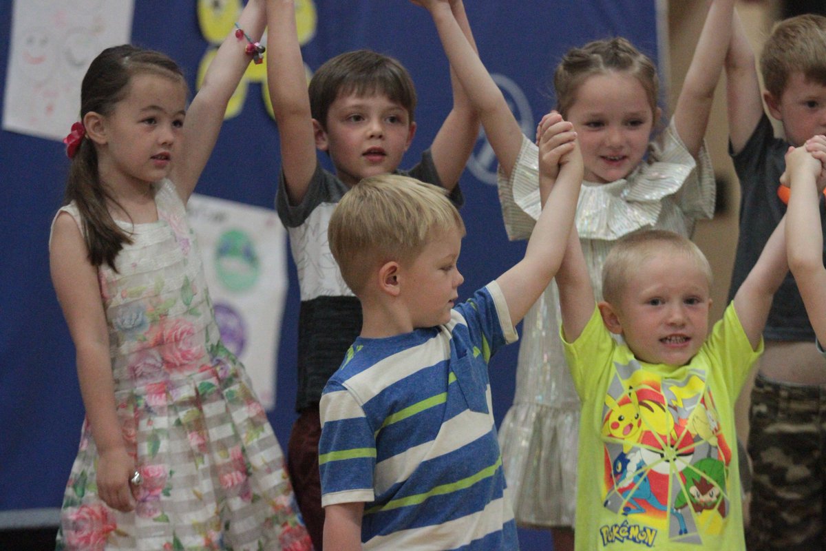 DodgevilleSD's tweet photo. Pictures from the Ridgeway Spring Sing are up! Check the full album here: https://t.co/OEAKQl2h38

#ItsAGreatDayToBeADodger https://t.co/rlDa07qcVL
