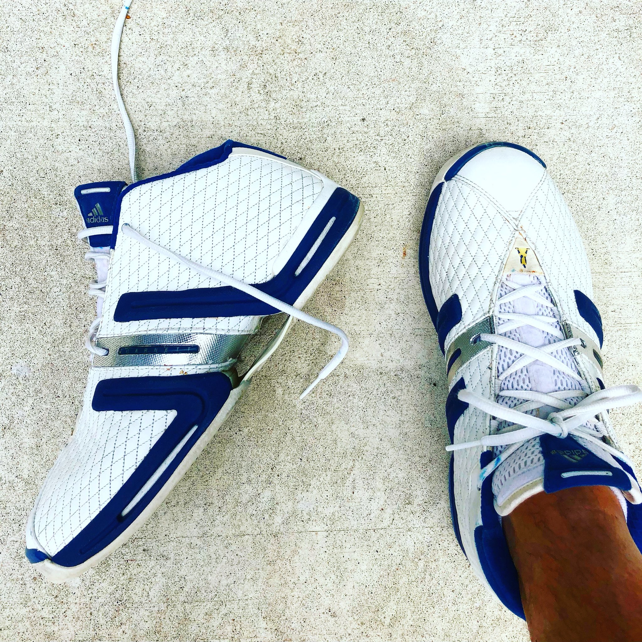 Adidas sales garnett 1