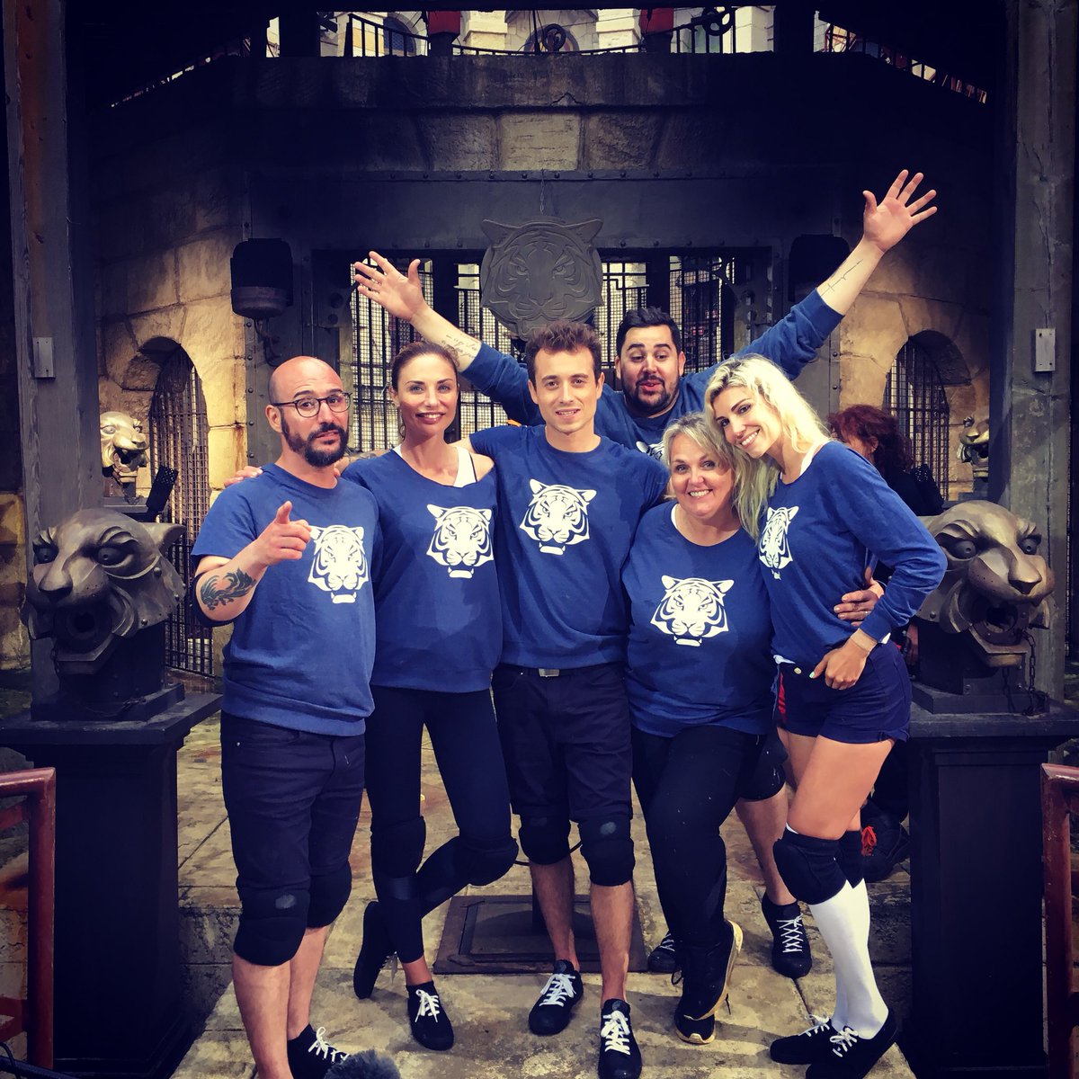 Équipes et candidats de Fort Boyard 2018 - Page 19 DeYnipAXUAAgmov