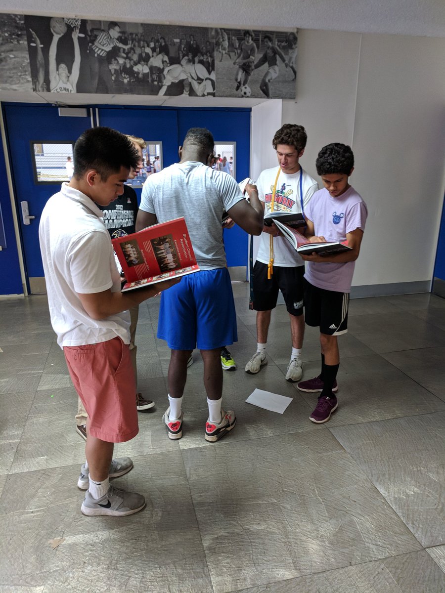 DJOYearbook's tweet photo. Seniors received their yearbooks today! If you missed it, your book will be available for pickup in the center office. Love seeing students enjoy our hard work! 💜 @OConnellHS https://t.co/C9XaRRHOKq