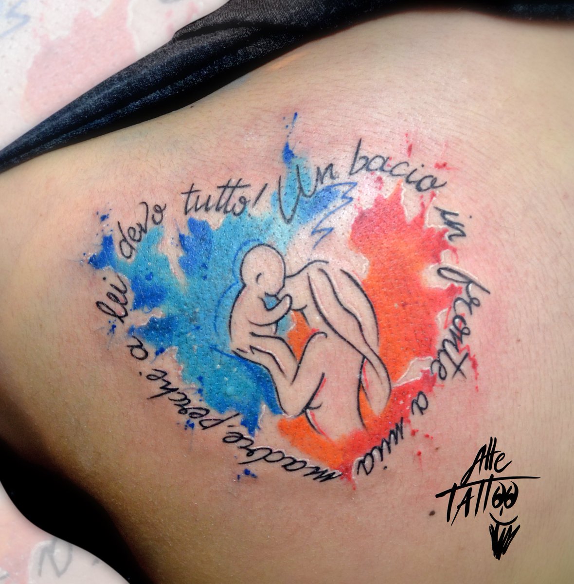 AlleTattoo's tweet photo. Cosa fareste voi per la vostra #mamma ? πΉ
#alletattoo #tattoo #ink #limidi #soliera #modena #carpi #bologna #italia #disegno #sketch #tatuaggio #mustcrew #turaniumproteam #tattooitalia #esemitatuassi #inkedgloves #color #youtube #mum #family https://t.co/XLVHTFSumB