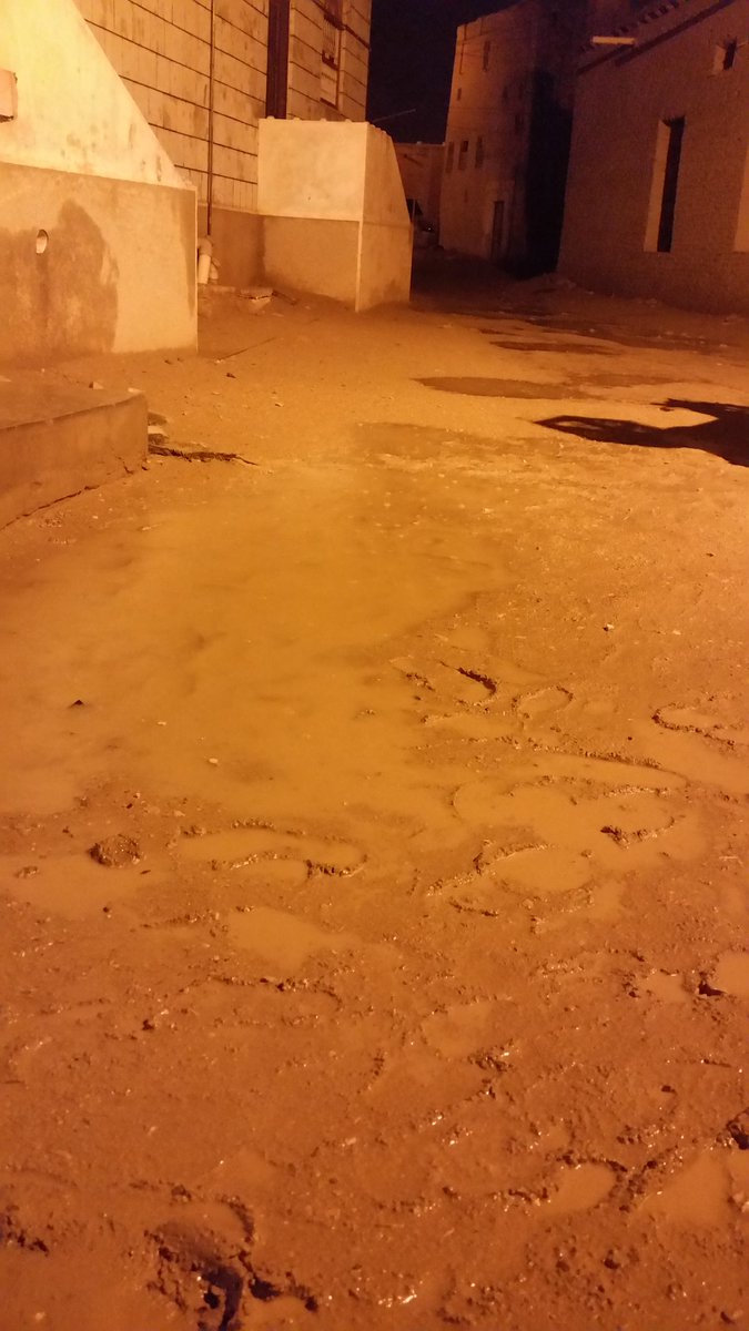 mad04122's tweet photo. تشهد معظم مناطق وادي حضرموت امطار متوسطه الى غزيره من بعدالمغرب اليوم الى هذه اللحظات https://t.co/ZTSaNTe5Lo