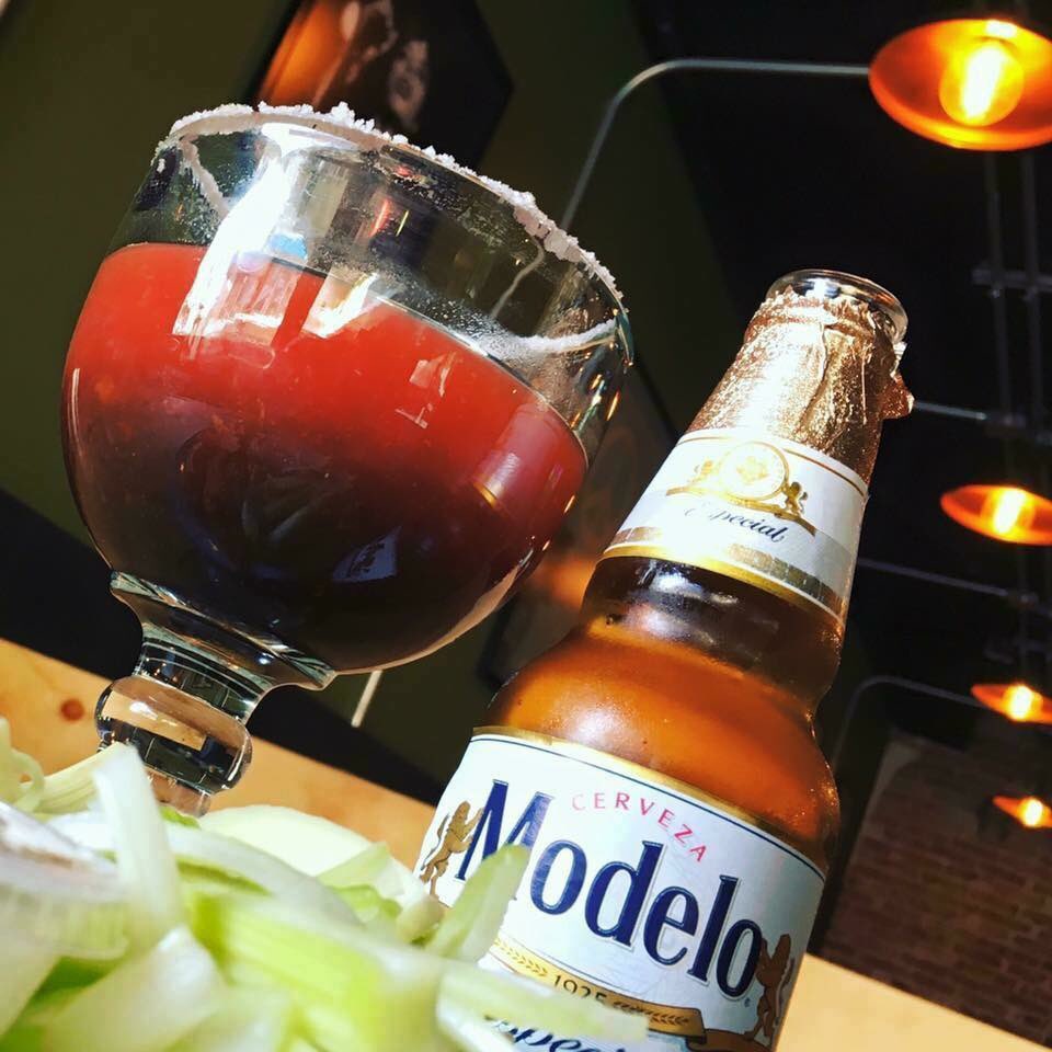 ¡Quítate el calor con nuestra #Cerveza 2x1 todo el día!! Además: Rock Acústico con Monilacantante ¡Salud!!🍻 <a href="/CdSatelite/">Ciudad Satélite</a>