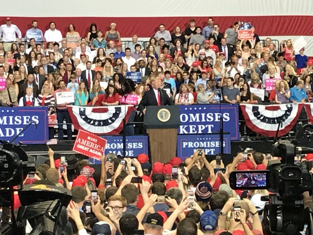 JasonLambNews's tweet photo. Crowd at @realDonaldTrump rally boos when Trump introduces @SenBobCorker. @NC5 #NashvilleTrump https://t.co/zsAjgMezLB