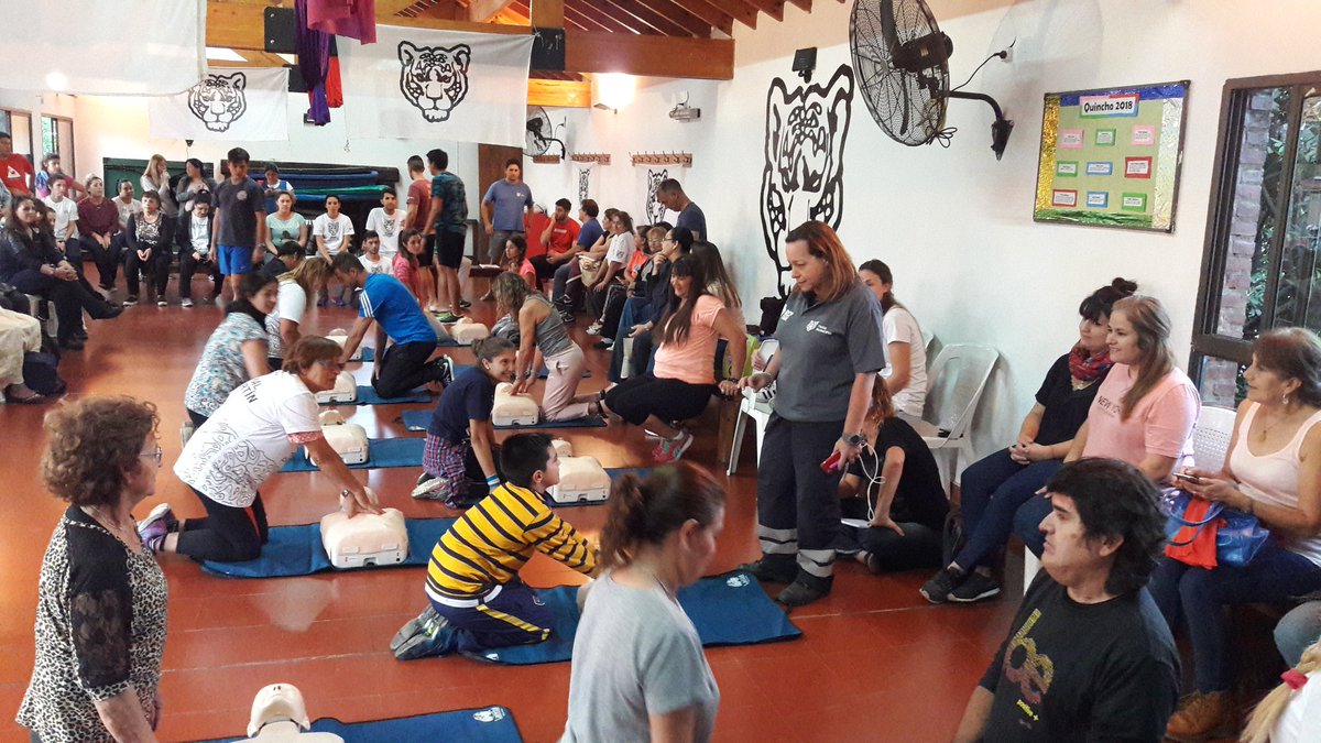 RCPTigre's tweet photo. Más personas aprenden #RCP y saben usar un #DEA!  Gracias a tod@s por compartir este curso con nosotros @faqu_efe @GuardavidasTigr @MunicipioTigre @yanquee @CardioprotectMx @escardio @secardiologia @FundacionUDEC @Desfibrilar @ConsEspRCP @RCPSEMES @rcpmexico @rcpdarvida https://t.co/DmpcEBhn1f