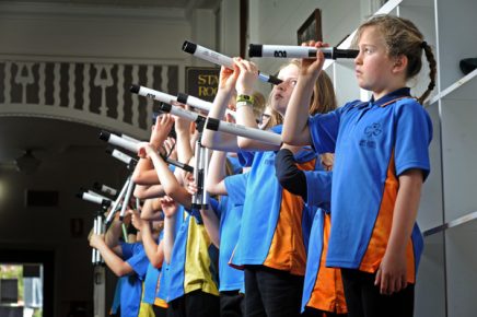 Starstruck! Guides in Victoria joined in to break the world-record for the most people stargazing at the same time across multiple locations. We love seeing so many girls introduced to the wonders of the night sky!

bit.ly/2LHqYtt 
#stargazinglive
<a href="/abcnews/">ABC News</a> <a href="/ProfBrianCox/">Brian Cox</a>