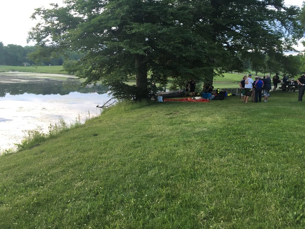 AnthonyWCHS's tweet photo. The man wasn’t found tonight. The rescue team is stopping for tonight. The search will resume tomorrow morning at 8. https://t.co/vfuuyT1RSA