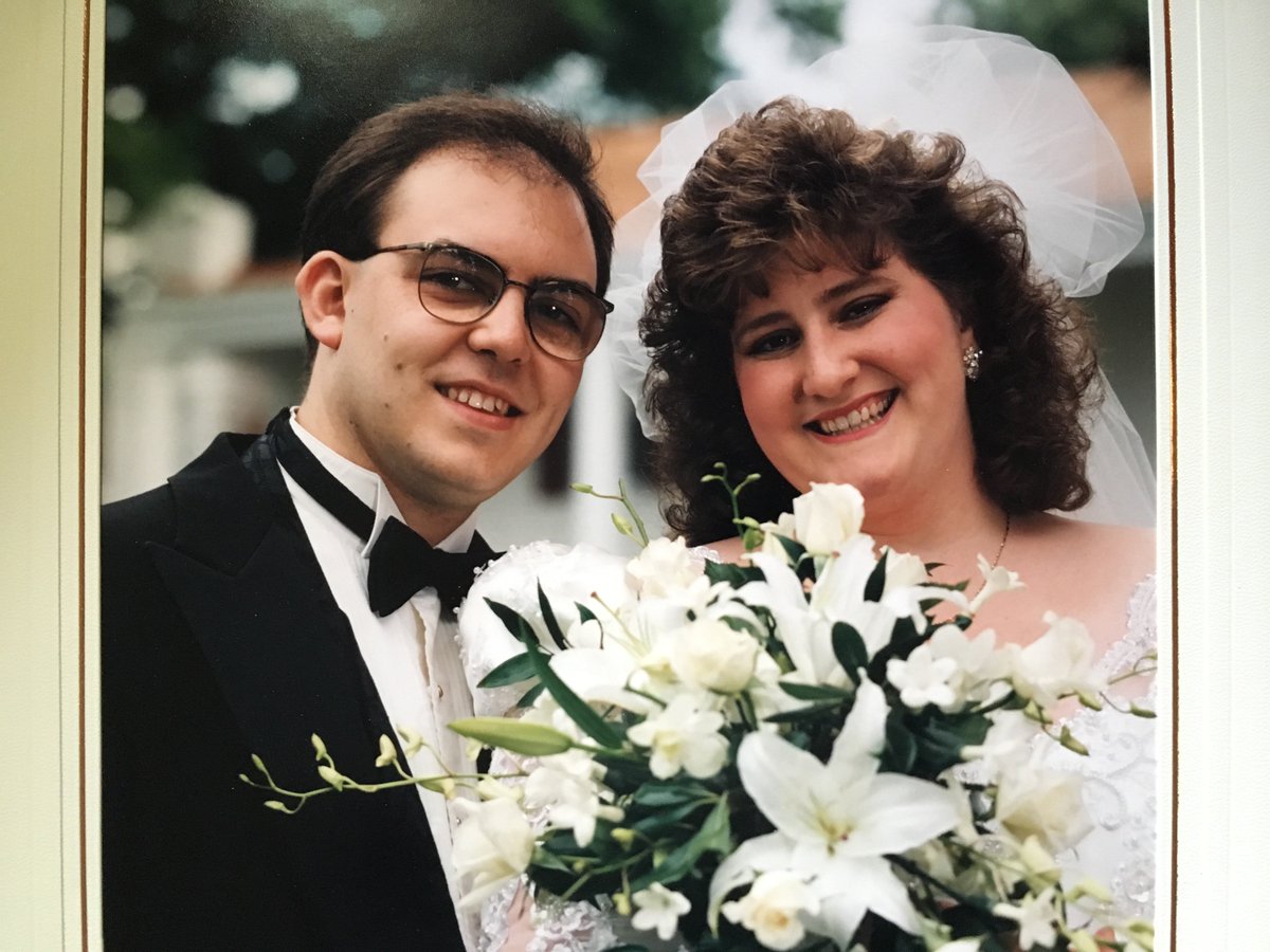 TheAisShort's tweet photo. First 25 years ✅
Happier than ever ✅
What’s next?
#25thanniversary #luckiestmanever https://t.co/8vpC13Pd8D